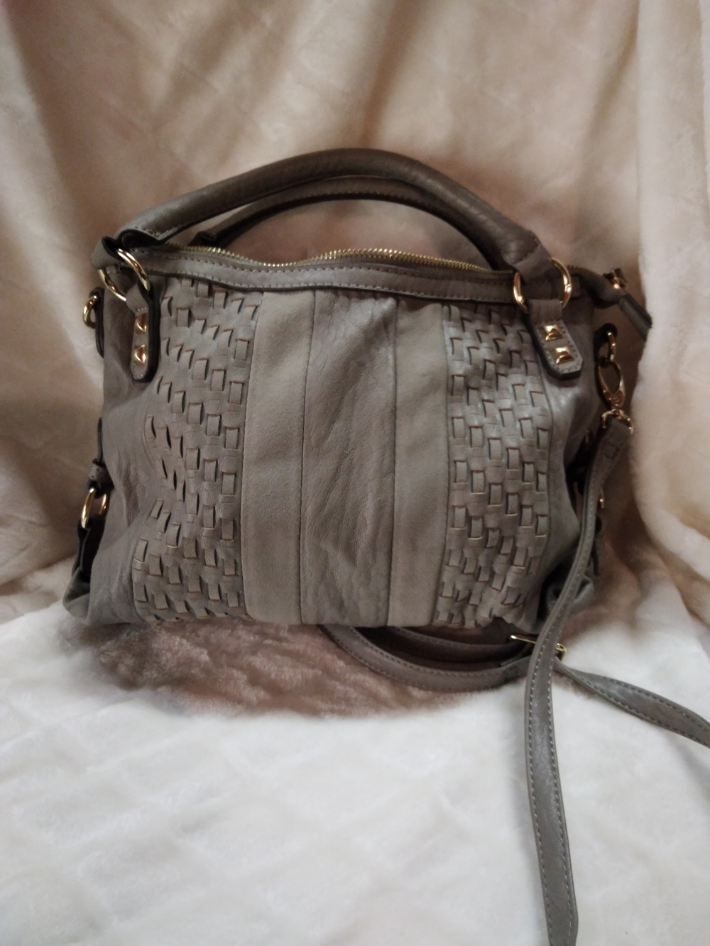 Stylish Grey Woven Detail Jessica Simpson Satchel